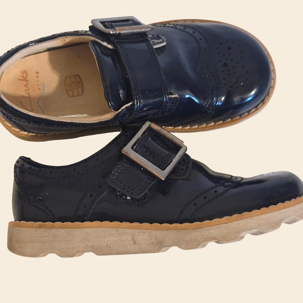 Clarks Kids Navy Patent Leather Wingtip Brogue Monk Strap Shoes Air Spring 9c